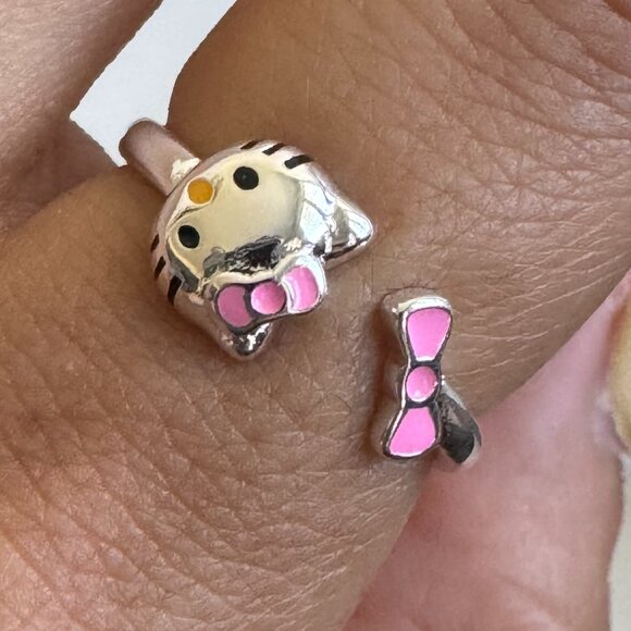 925 Sterling Silver Hello Kitty Adjustable Ring - Picture 1 of 4